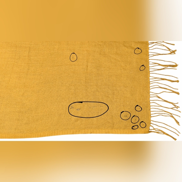 NaturallyKnotty Women's OS Vintage Muted-Yellow Fringed Neck Wrap Scarf Shawl - Picture 10 of 11